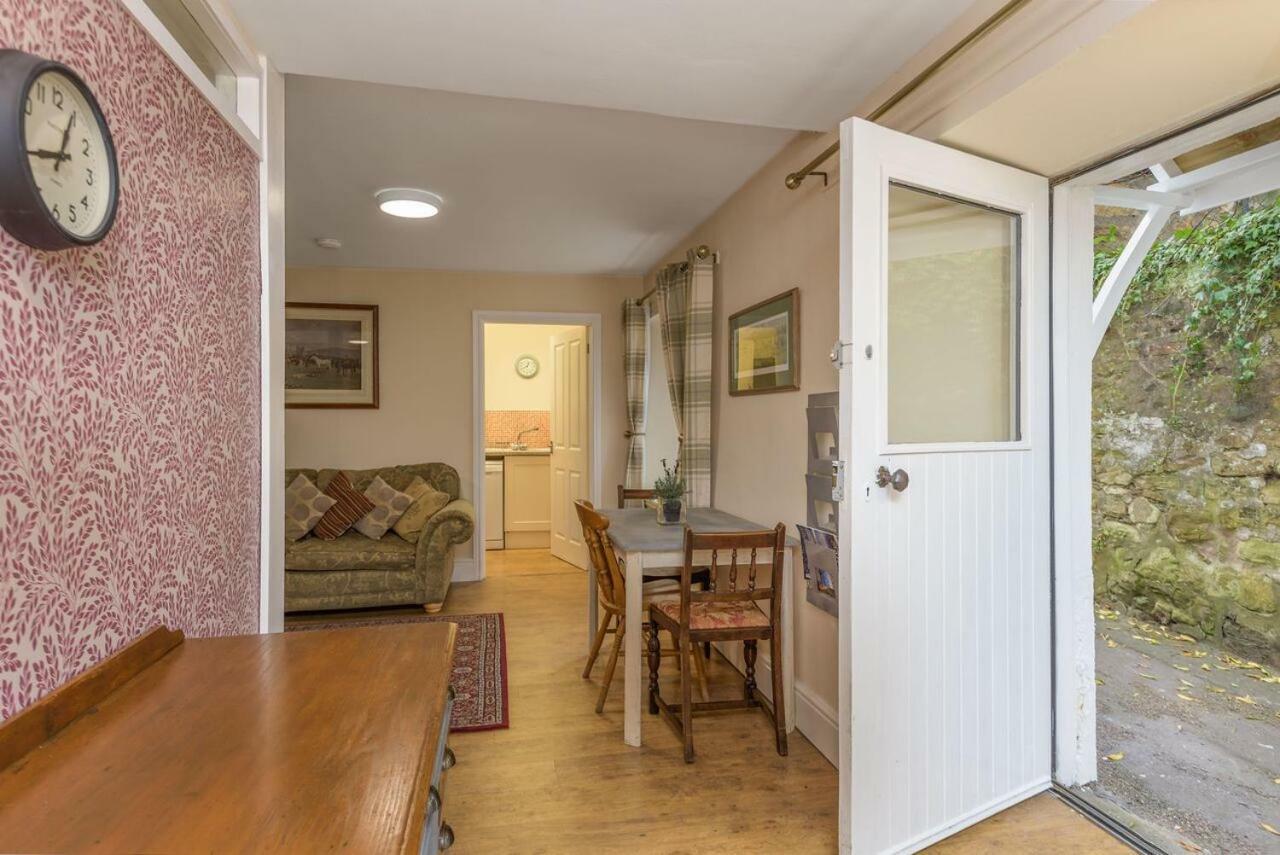 Poppy'S Place Купар Екстериор снимка